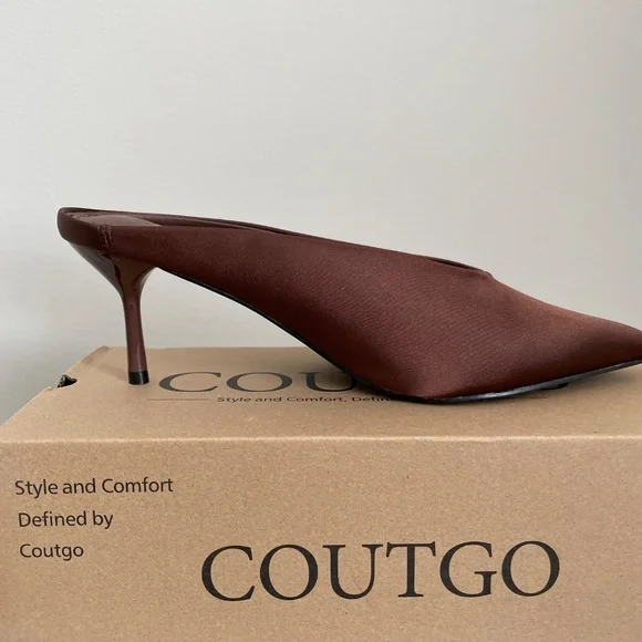 NIB Kitten Heel Mules - Picture 2 of 6